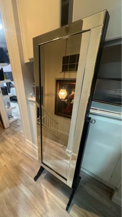 Mirror/ jewelry mirror box