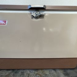 Vintage 70’s Coleman Cooler