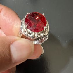 BEAUTIFUL STERLING SILVER RING FOR LADY SIZE 6.5