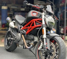 Ducati Monster 2010-2014 complete set fairings!