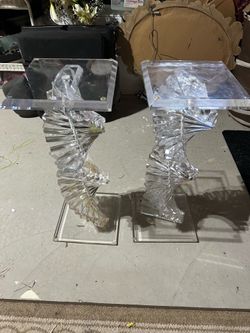 Acrylic table pedestals with glass top