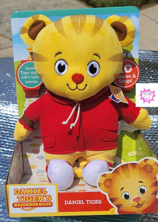 Daniel Tiger Talking Plush Stuffed Toy (**NEW**)