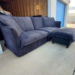 BIG Black ⬛ Sofa w/ Ottoman $599 or BEST Offer ✅ Need out of storage this week!