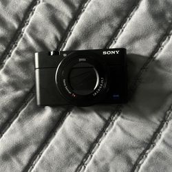 Sony Cyber-shot DSC-RX100M3