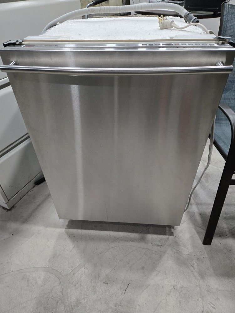 Dish Washer