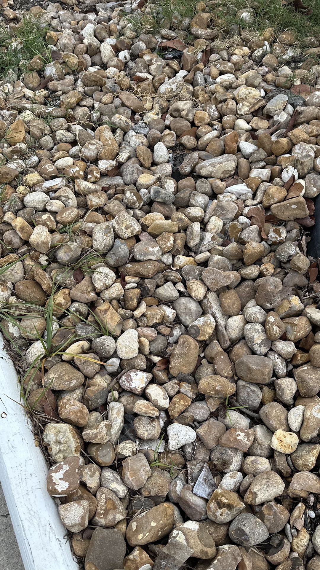 FREE LANDSCAPING ROCKS for Sale in San Antonio, TX - OfferUp
