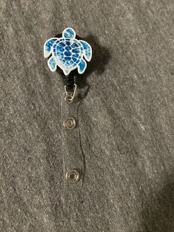Turtle badge reel