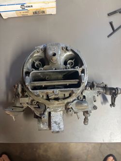 Holley spread bore carburetor