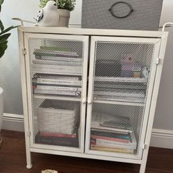 White Metal Cabinet -excellent Conditions