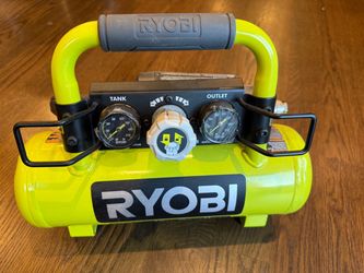 RYOBI 18V ONE+ Cordless Air Compressor P739