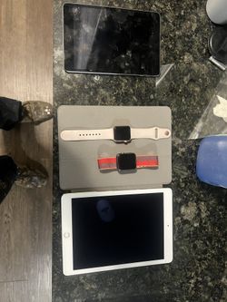 Ipads For Sale , 1 Apple Watch , Like New