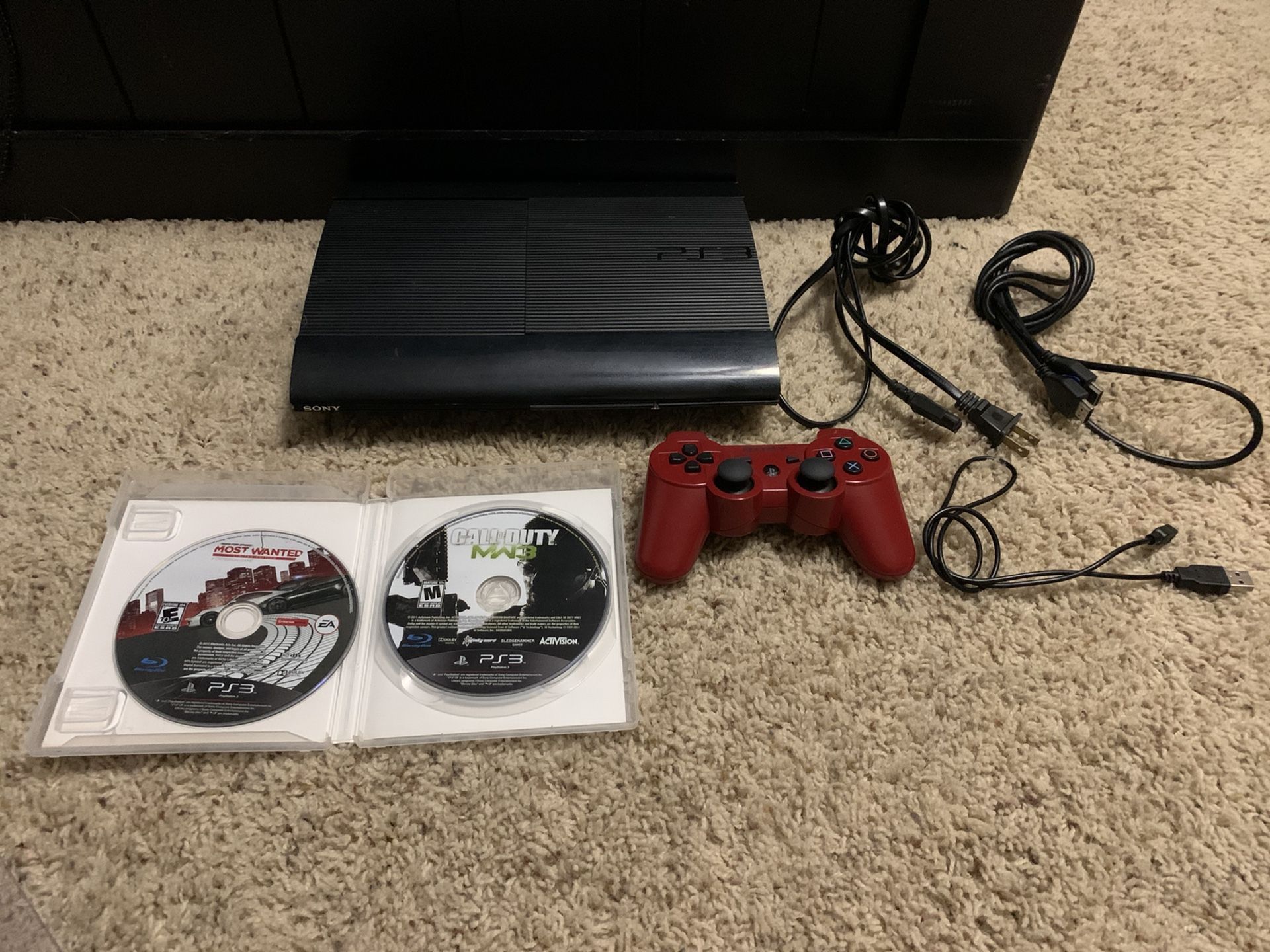 PS3 Super Slim 250GB W/1000+ Downloaded Songs