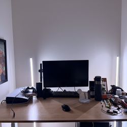 Adjustable Standing Desk – Solid Wood Top (Great Condition)