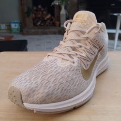 womens nike zoom winflo 5 amazon