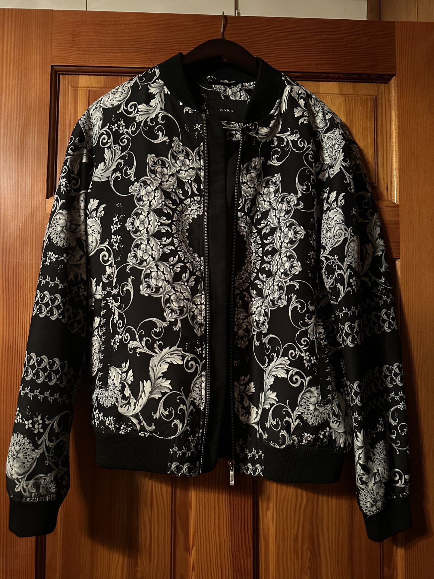 Zara Lightweight Bomber Jacket Small