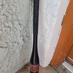 easton model sk31b 28 inch 20 oz  diamond pro softball baseball bat