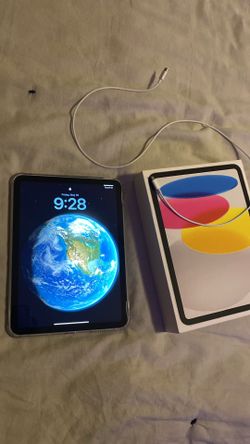 iPad 10th Gen 64gb Pretty Much Brand New