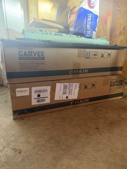 Garvee Chair – New in Box