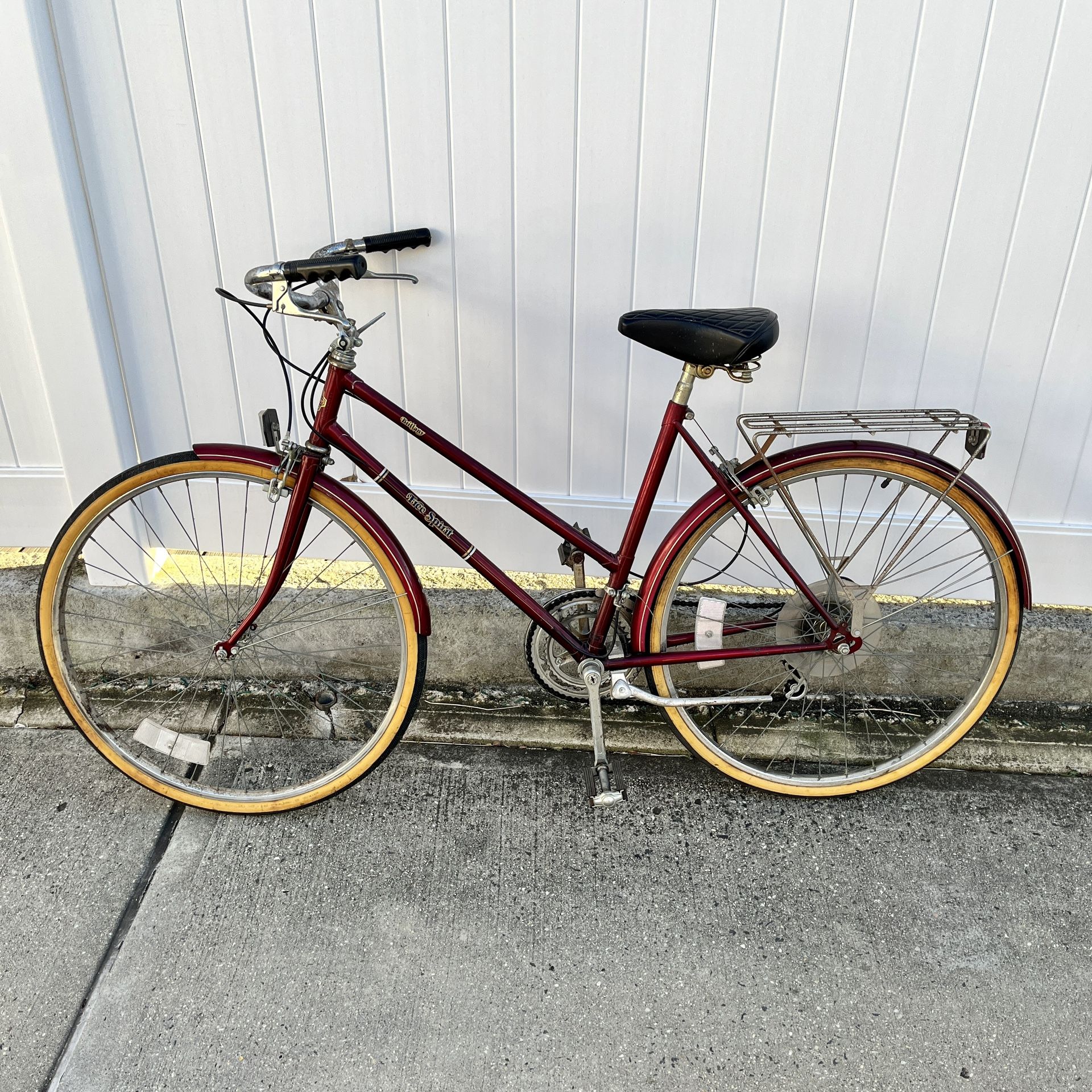 Sears Roebuck Free Spirit Women’s Bike Red