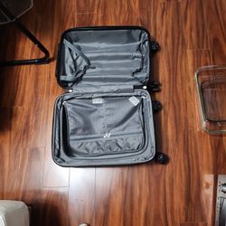Black Roller Suitcase Used