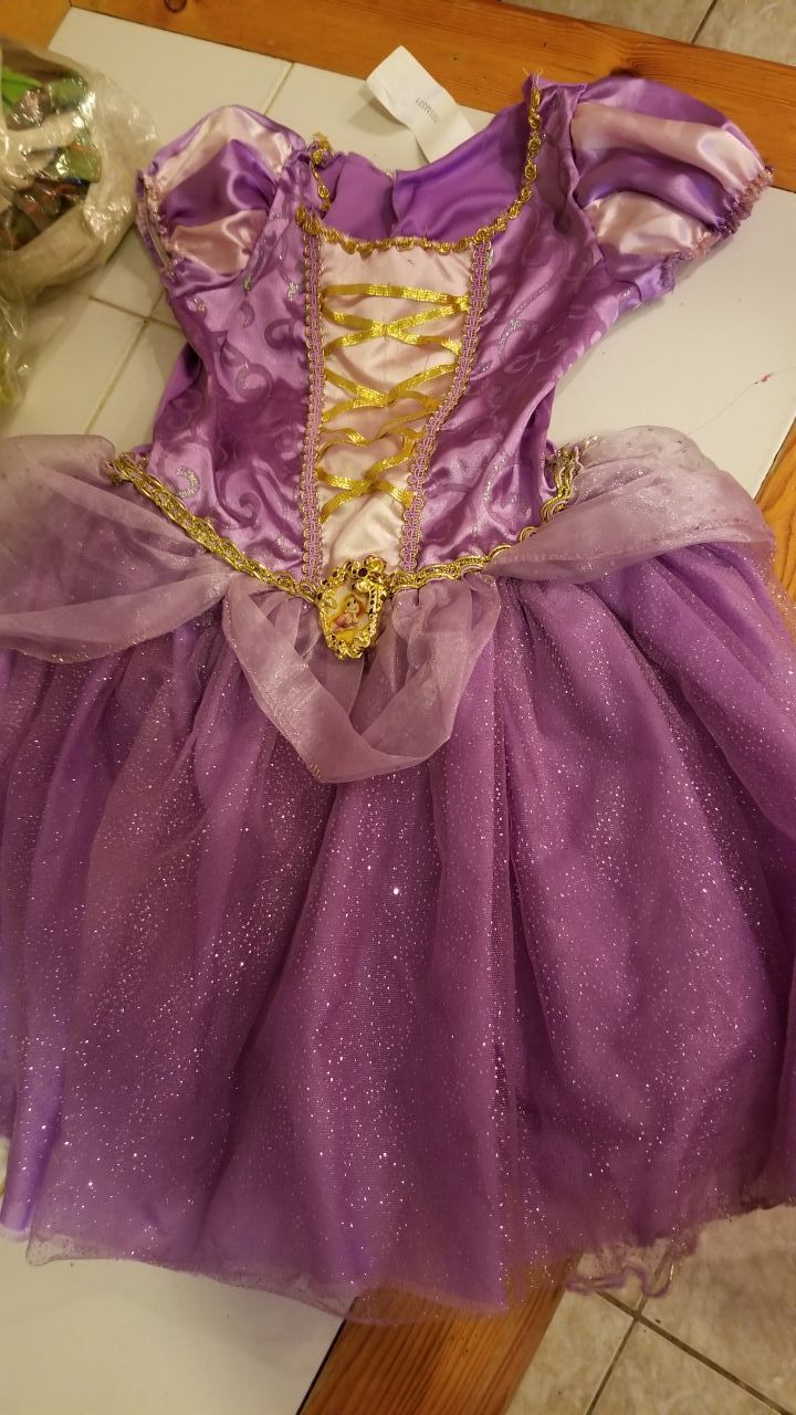 Rapunzel costume