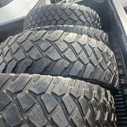 LT255/75R17 Firestone Mud Terrain Tires (4)