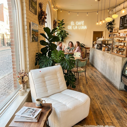 White living room chair NEW