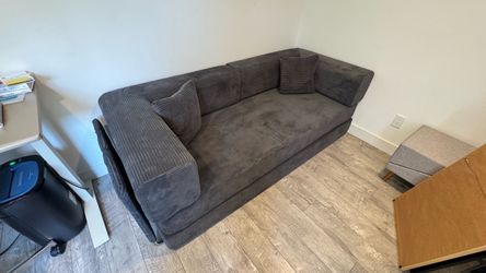 Boneless couch