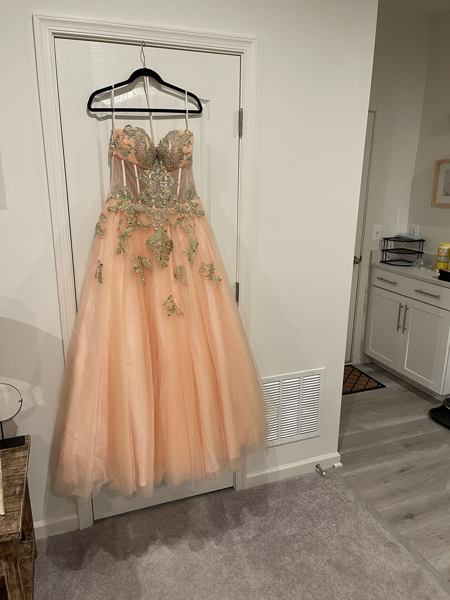Jovani Prom Dress 👗 For Sale