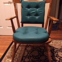 Oversized Antique Chair With Cushions