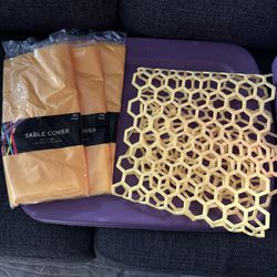 Honeycomb Table Runner And Plastic Table Cloths