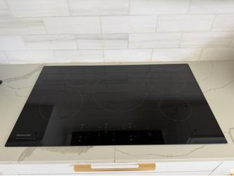 Kitchen Aid 36-Inch 5-Element Sensor Induction Cooktop