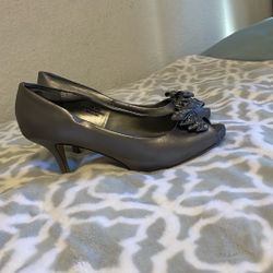 Amy Winehouse Style Heels