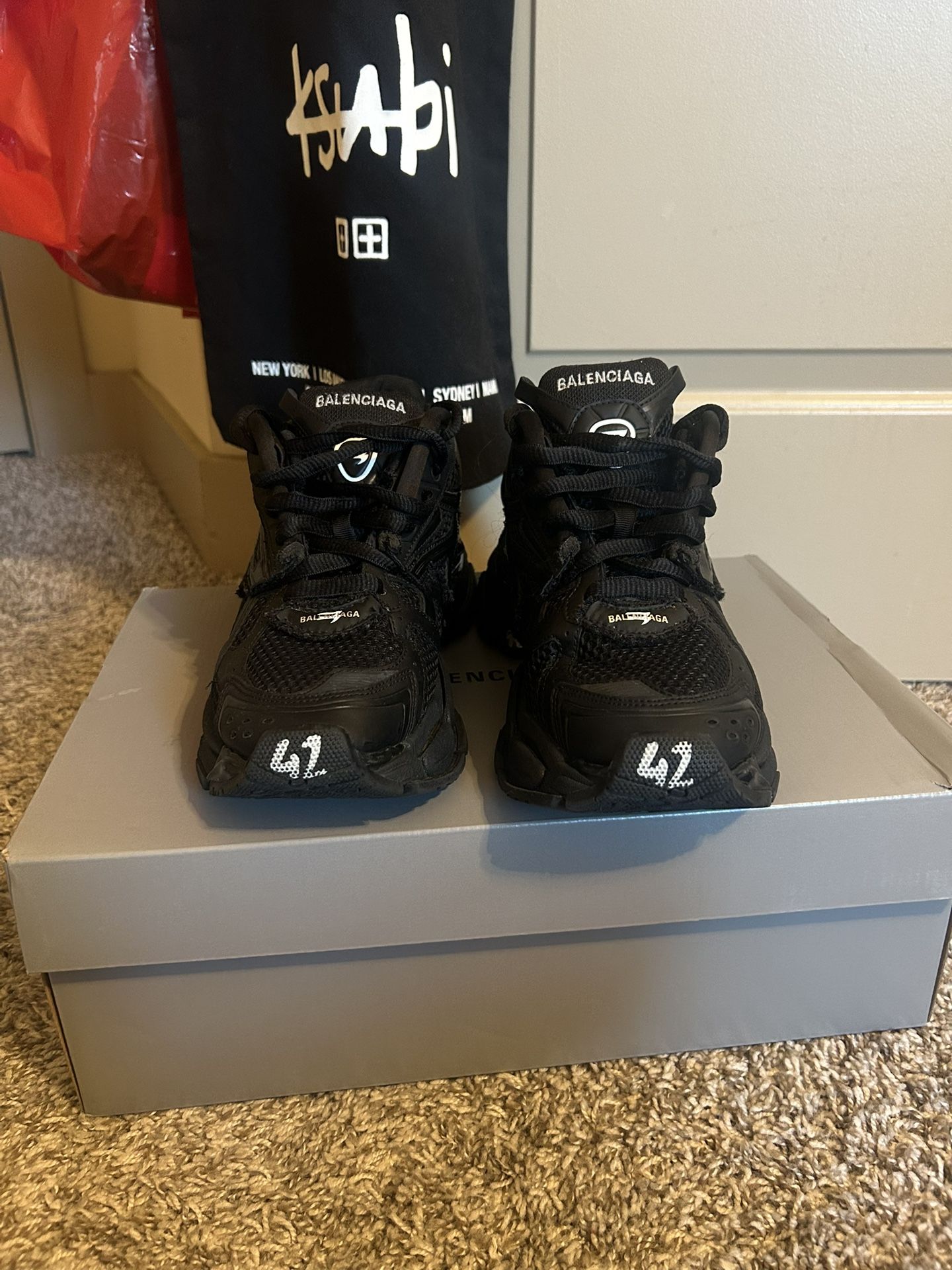 Balenciaga Runner Black
