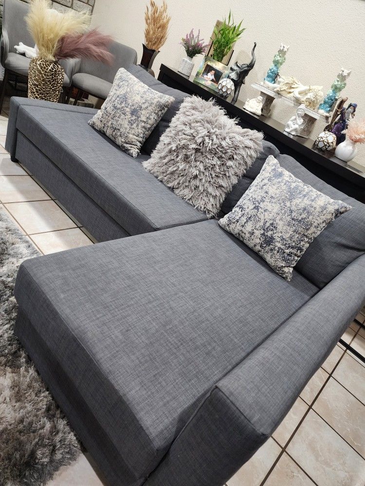 Sleeper Sofa Sectional Couch With Storage Like New In Perfect Condition🚚👌🎈🚛 FREE DELIVERY 🚚
