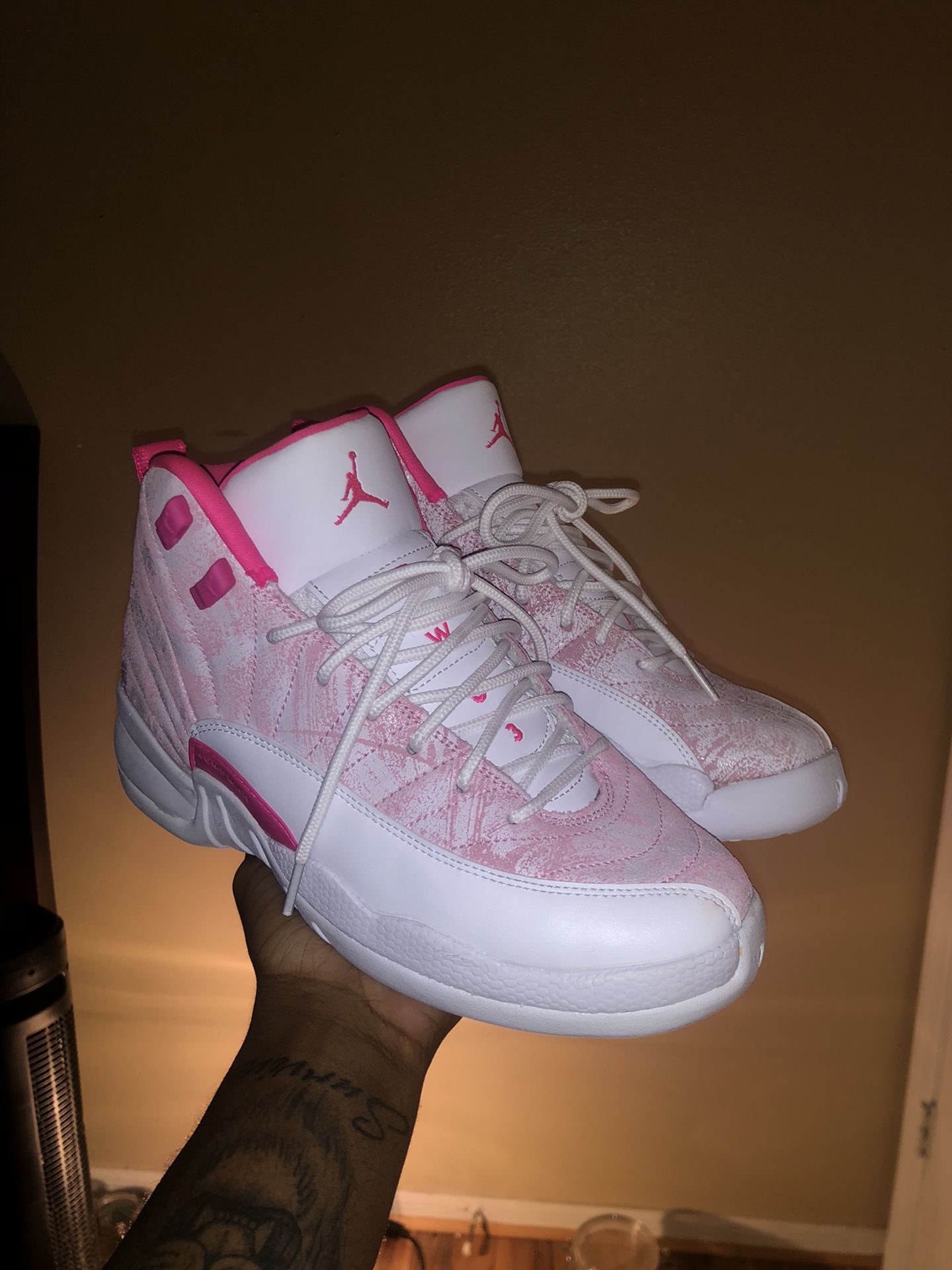 Jordan 12 Vivid Pink