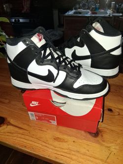 Nike Dunk High Black and White Sneakers