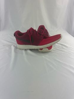 Nike Roshe One Running Shoes – Red/Black – Men’s Size 13