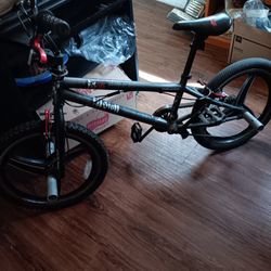 Thruster fusion top freestyle bike