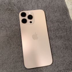 📱 iPhone 16 Pro Max – 256GB (Desert Titanium) – Like New 🔥