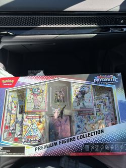 Scarlet & Violet Prismatic Evolution Premium Figure Collection 