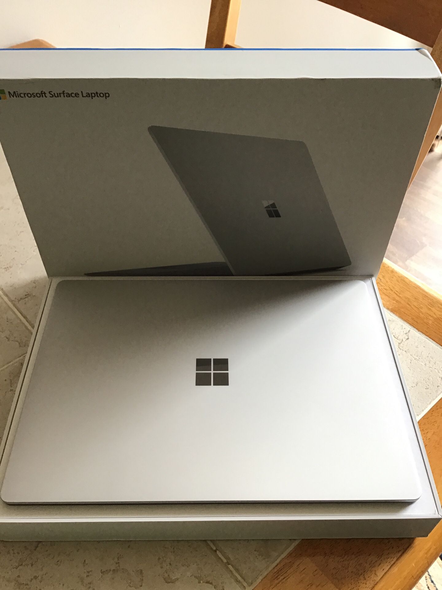 Microsoft Surface Laptop ( Brand New )