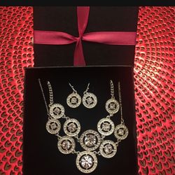 Avon  4 Piece Necklace Set