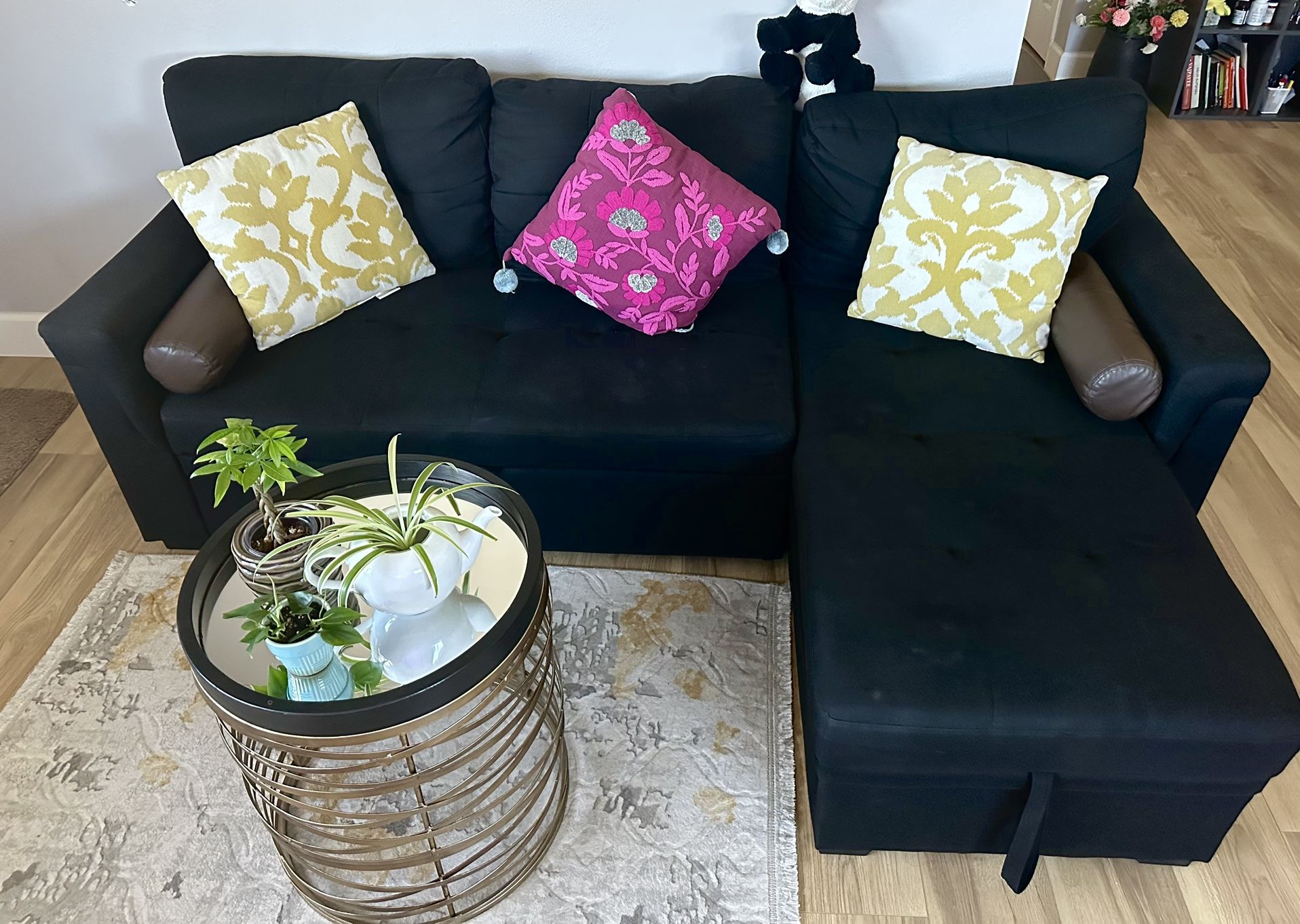 Sectional Couch With Storage