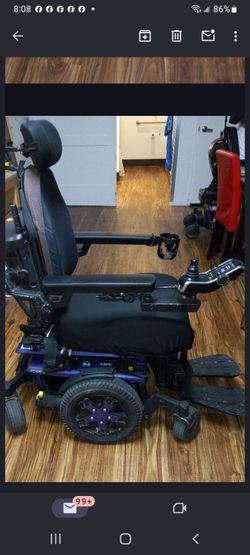 Quantum 3 Powerchair
