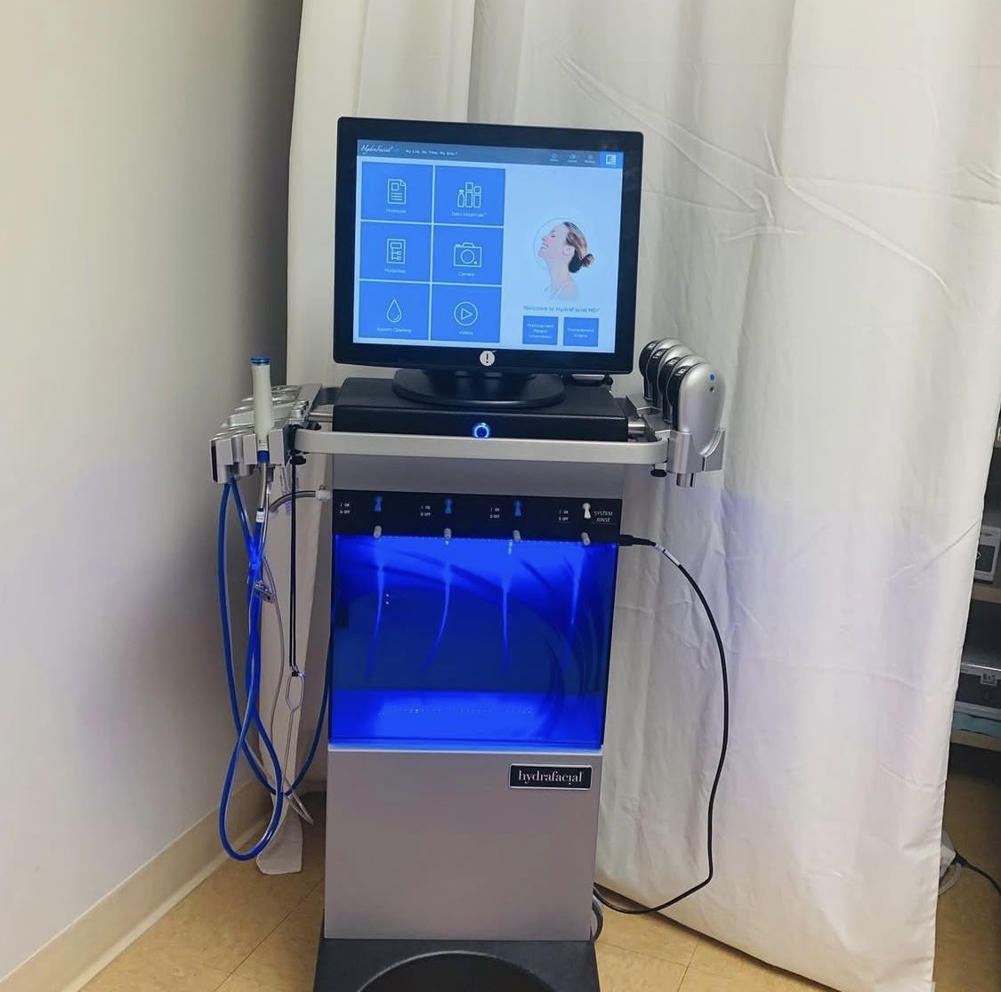 Hydrafacial 2018 Like New 