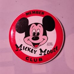 Vintage MICKEY MOUSE CLUB MOUSEKETEERS MEMBER PIN Walt Disney Productions 3.5" Button