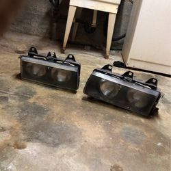 E36 Headlights With Bulbs 