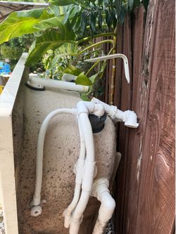 used use jetted bathtub (mini Jacuzzi-style tub)