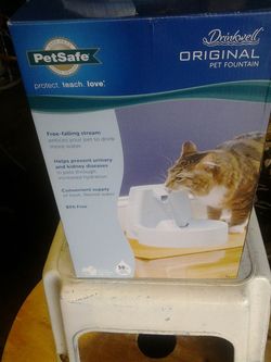 PetSafe Drinkwell original pet fountain